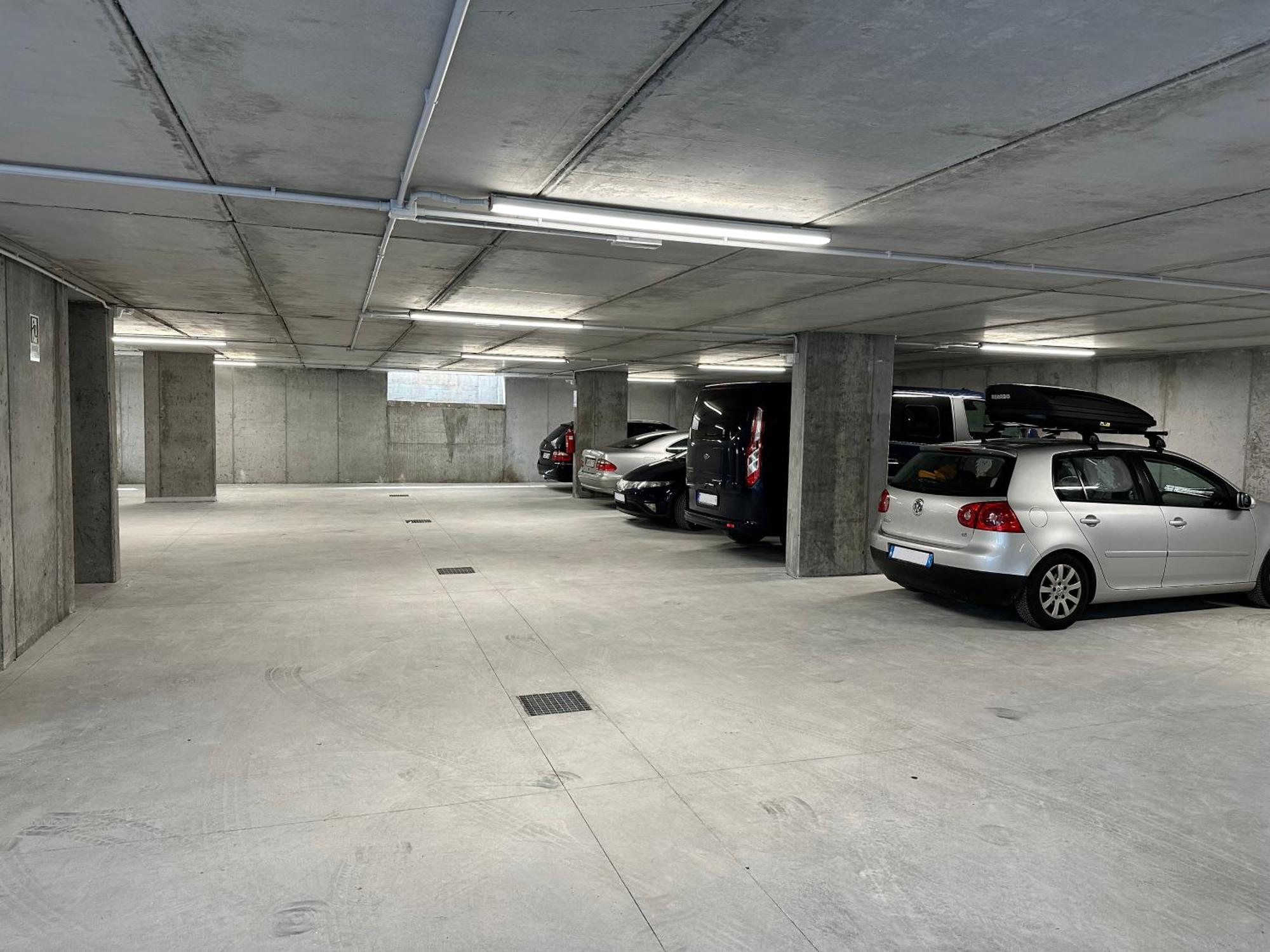 Nuovo Condominio Con Piscina E Garage Бибионе Екстериор снимка